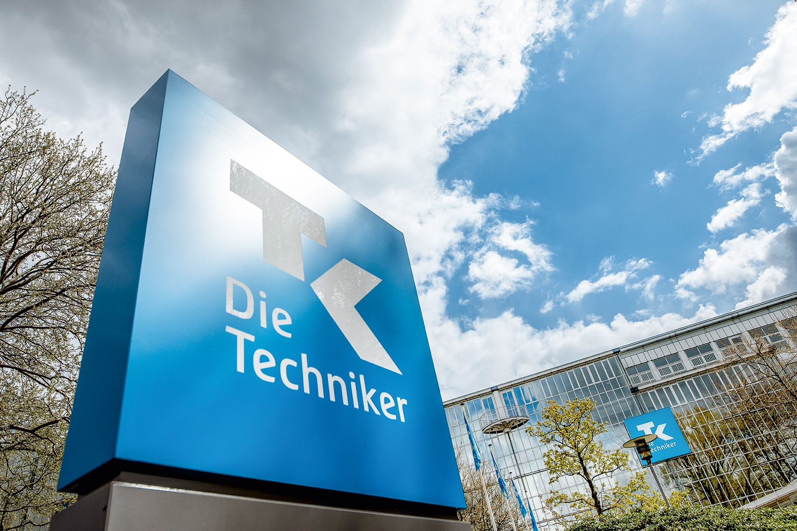 Wie TKMitarbeiter den CoronaAlltag meistern Wir Techniker