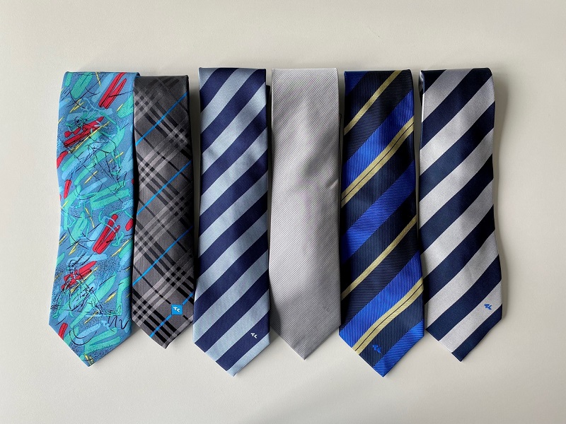 TK in allen Farben und Formen: die offiziellen Firmen-Krawatten
