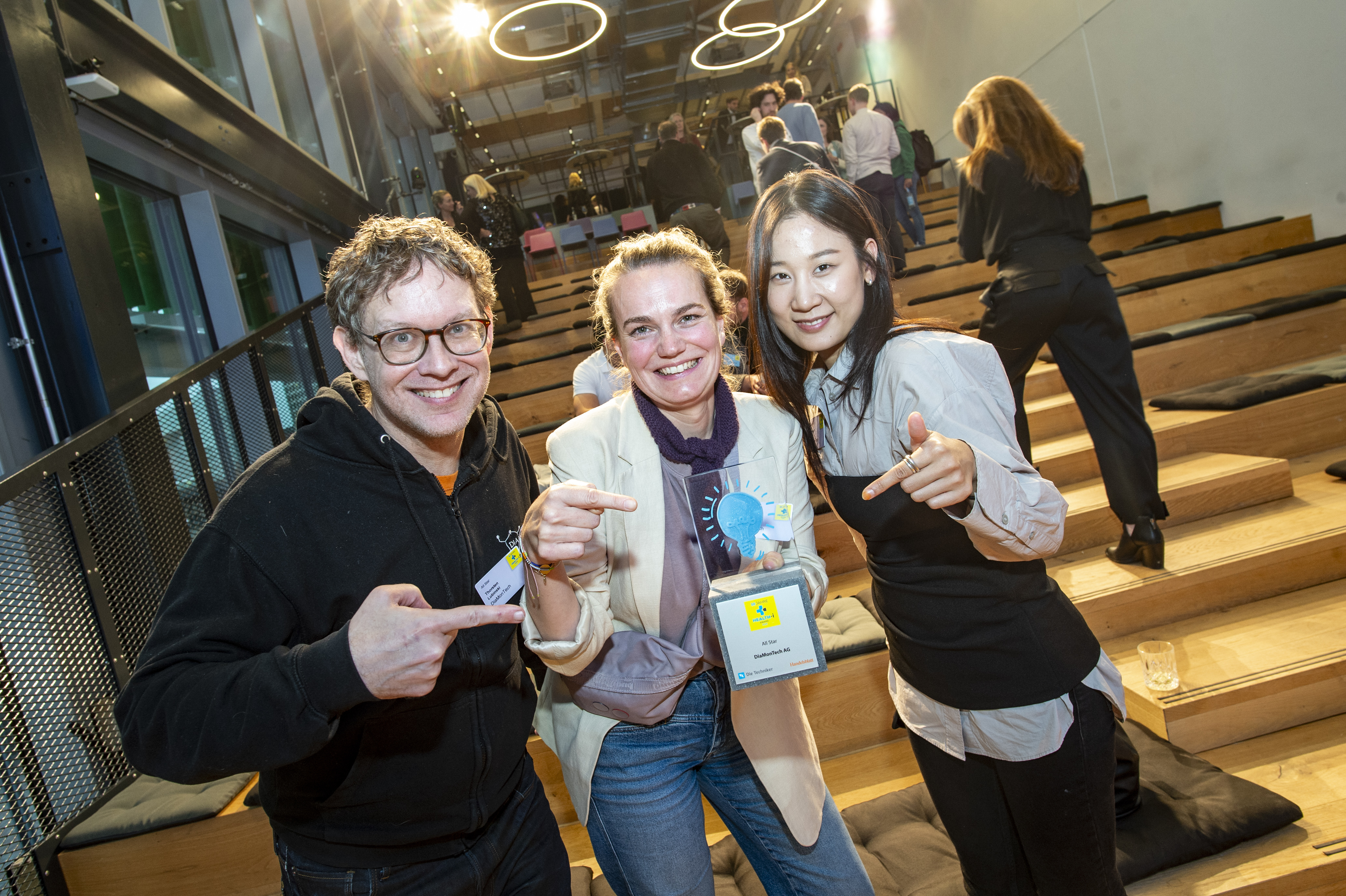 „Health-i All Star“ Gewinner ist die DiaMonTech AG mit ihrem innovativen Gerät zur nicht-invasiven Blutzuckermessung. 