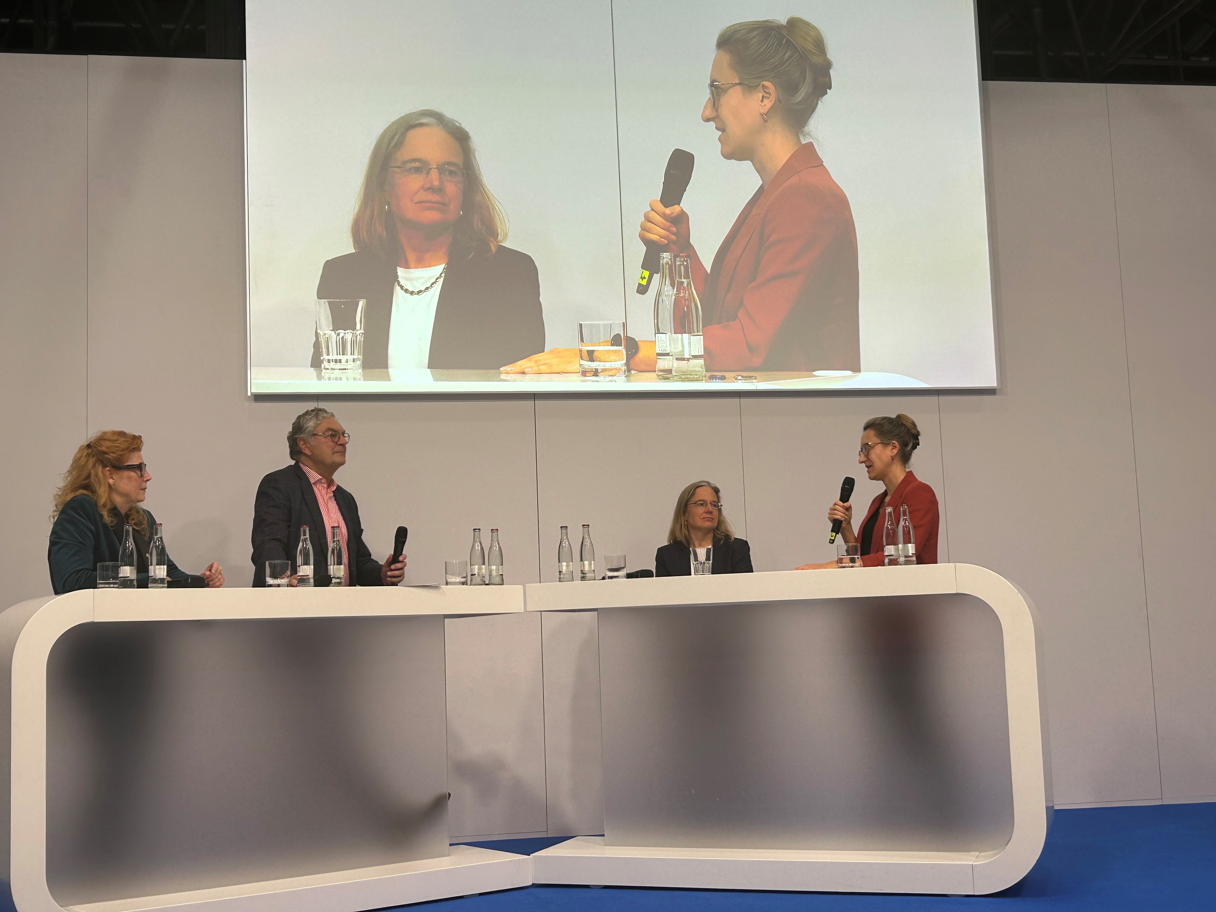 Über Gendergerechtigkeit im Gesundheitswesen sprachen Dr. med. Anke Diehl, Dr. Marie von Lilienfeld-Toal und Dr. med. Saskia Wilhelmy