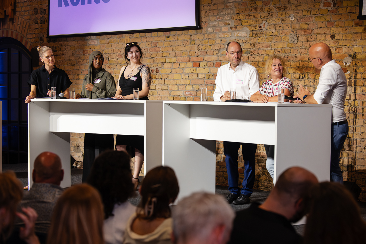 Panel 1 zum Thema Rente. ©sympathiefilm/Kathrin Heller